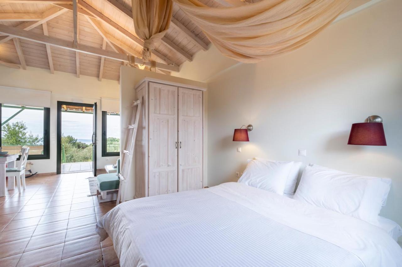 Chamaloni Cottages Finikounda Exterior foto