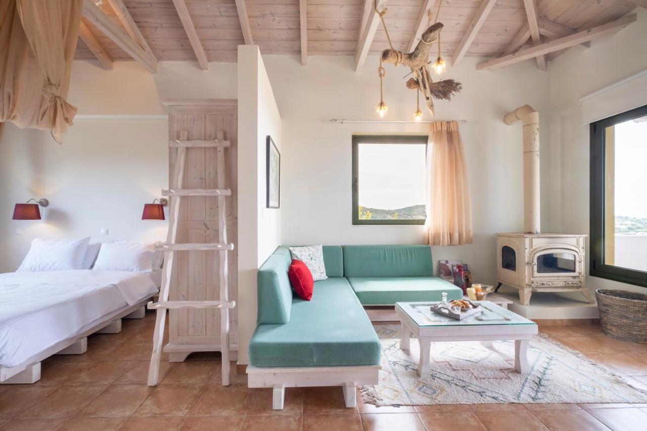Chamaloni Cottages Finikounda Exterior foto